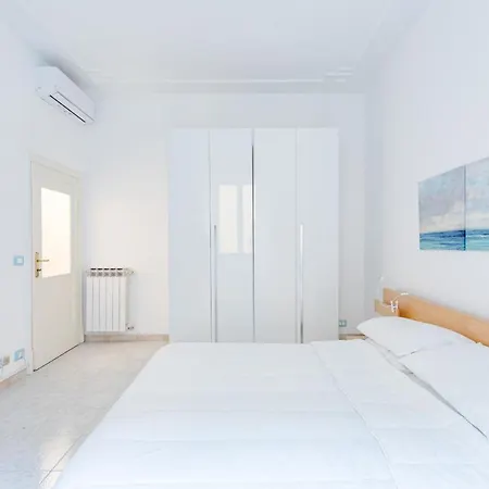 Arezzo Apartment, Metro Bologna E Bus Per La Sapienza, 4 Persone, Wifi Rom