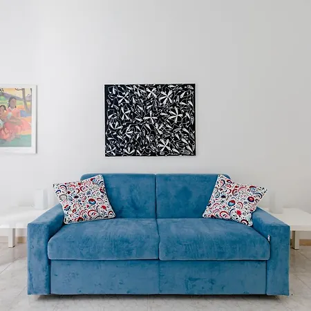 Arezzo Apartment, Metro Bologna E Bus Per La Sapienza, 4 Persone, Wifi Apartment *