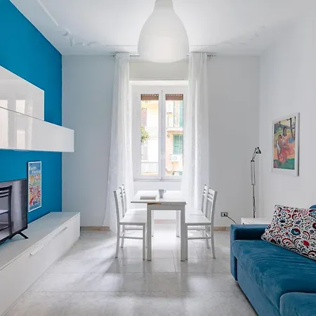 Arezzo Apartment, Metro Bologna E Bus Per La Sapienza, 4 Persone, Wifi Apartment *