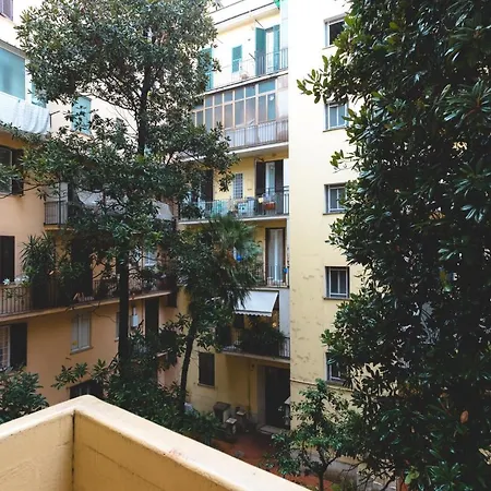Arezzo Apartment, Metro Bologna E Bus Per La Sapienza, 4 Persone, Wifi *